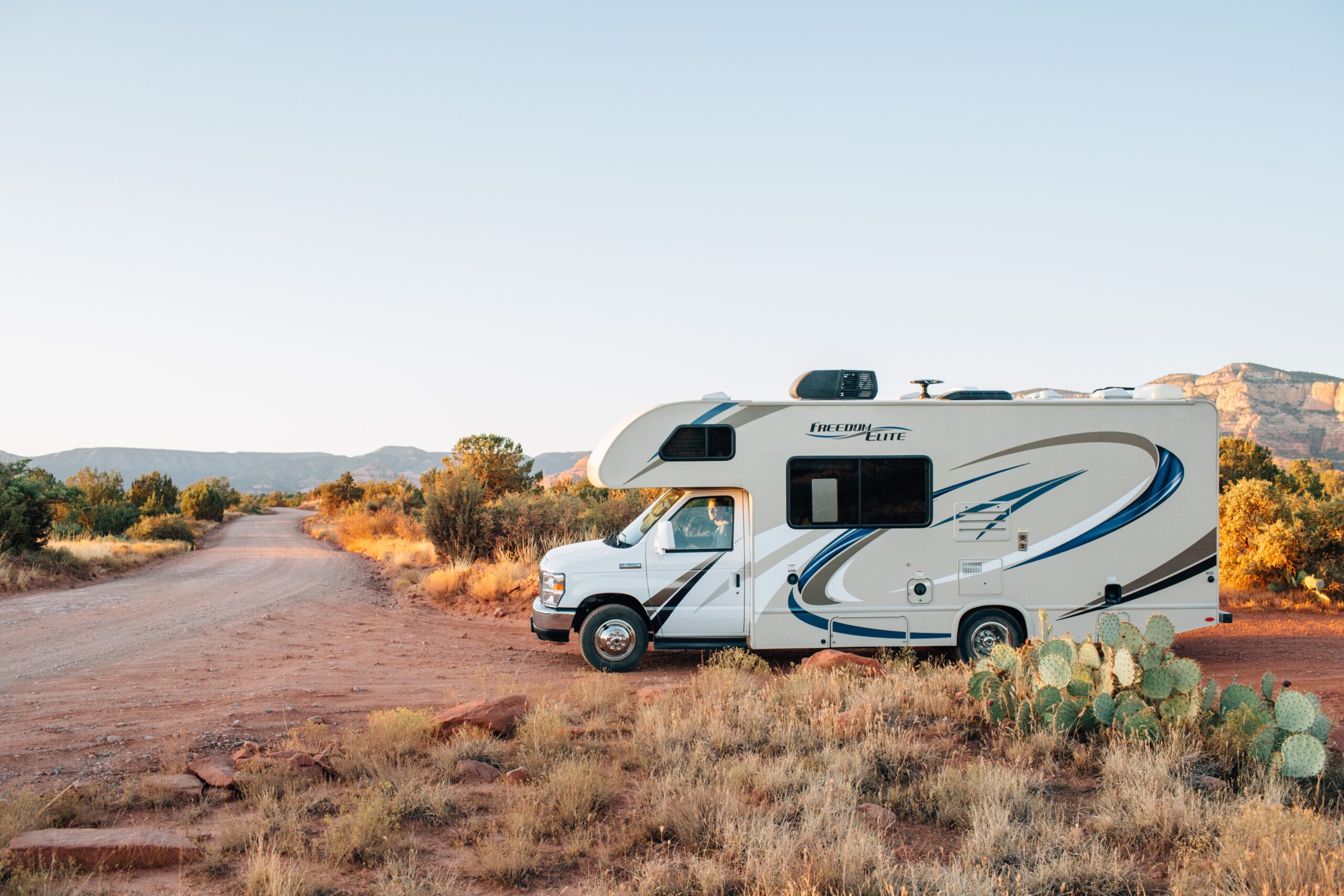 Uncomplicated RV Setup: A Step-by-Step Guide for Setting Up Camp
